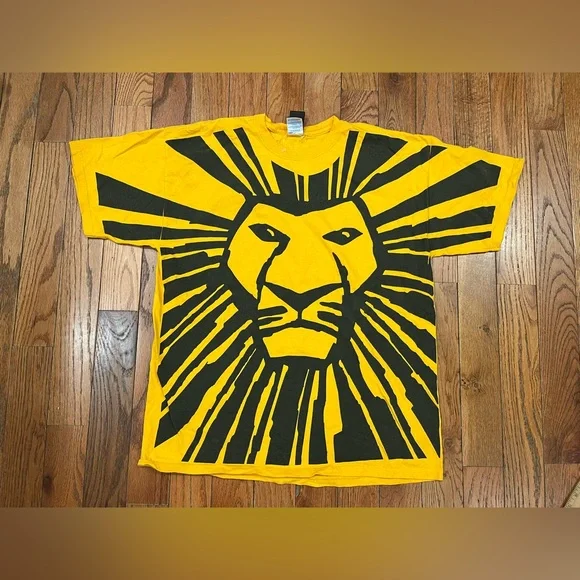 Disney The Lion King The Broadway Musical Mens T-Shirt Shirt Size XL - Picture 2 of 11